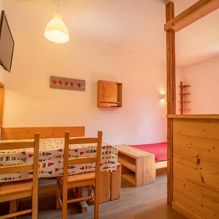 A Valmorel, Proche Pistes Et Esf, Animaux Admis - Fr-1-356-322 فالموريل