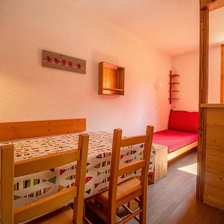 à Valmorel, Proche Pistes Et Esf, Animaux Admis - Fr-1-356-322 Appartement *